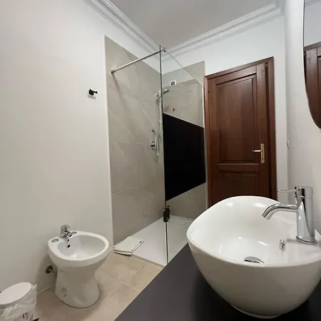 As 10 House Πανσιόν *