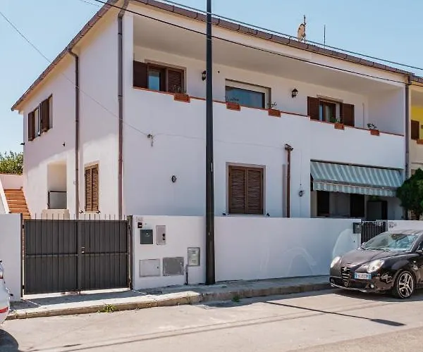 As 10 House Vendégház