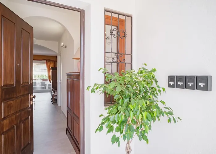 Vendégház As 10 House Olbia